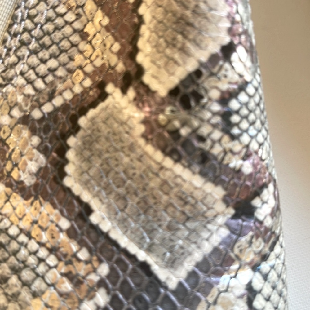 NWOT NATURALIZER AILEEN MERMAID SNAKE PRINT SNEAKERS 7.5 MED DISPLAY PAIR - Picture 5 of 14